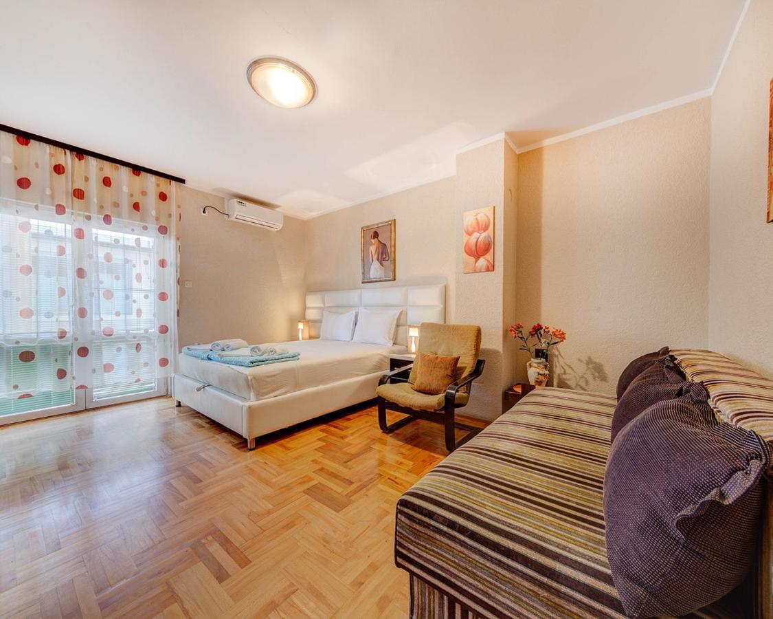 Disney Apartments Budva Exterior photo